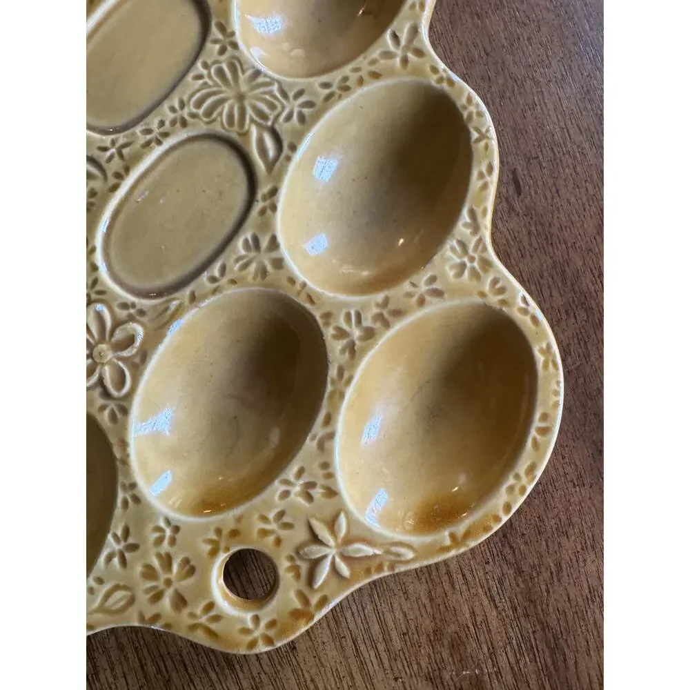 Vintage Floral Deviled Egg Tray Mustard Yellow Lightweight Plastic 10 Egg